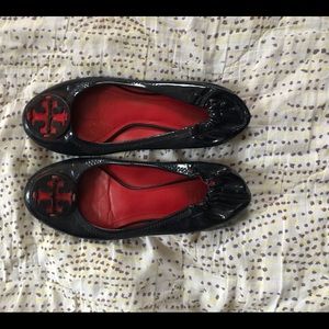 Red and blue tidy Burch flats